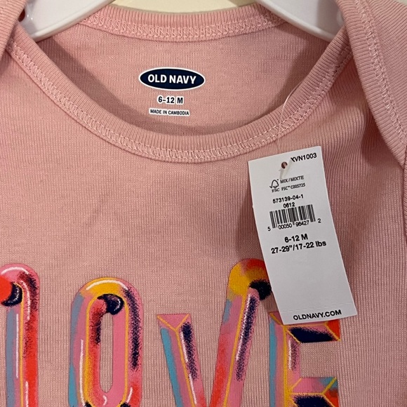 NWT Old Navy pink “Love” onsie for baby girl, size 6-12m - Picture 4 of 4